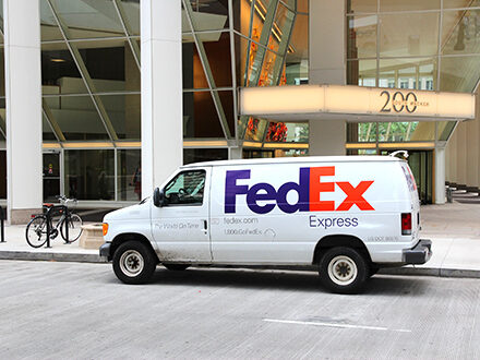 Towing the Fine Line Between Employees and Independent Contractors in Tampa, Florida