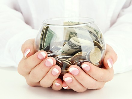 How much time is left to make donations you can deduct on your 2014 return in Tampa, Florida
