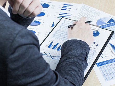 Timing business income and expenses to your tax advantage in Tampa, Florida